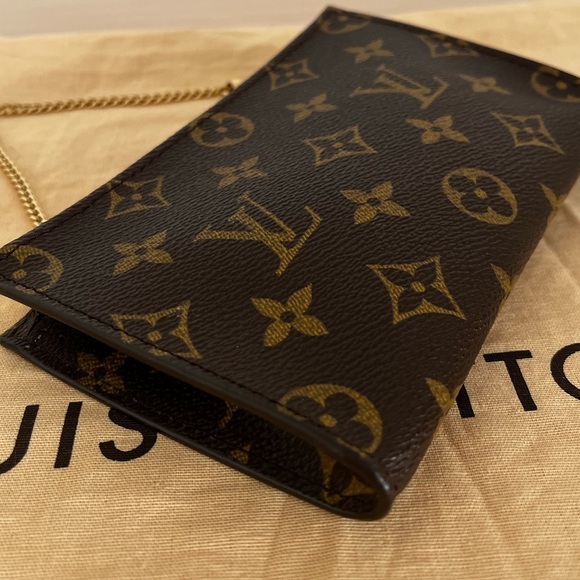 Louis Vuitton Monogram Mini Pouchette with Wristlet Chain and unbrand crossbody - Picture 11 of 16